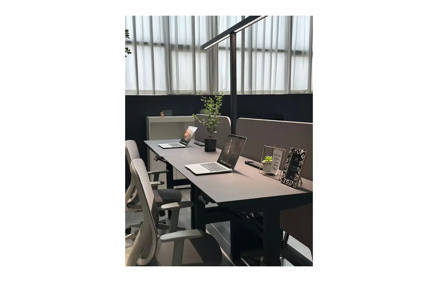 GC-P05D-2A+ Black Four-Person Height-Adjustable Workstation, product view 6